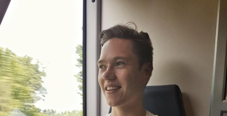 Audio Sprachkurs Spanisch Daniel im Zug
